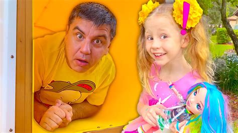 Nastya Y Papá Están Jugando Al Escondite En Casa Youtube