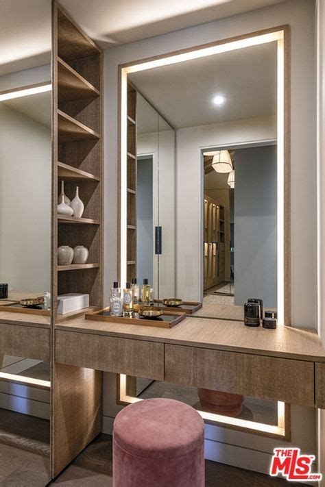 But, works just as well as a desk, a place to unload keys or mail in the entrance or to pile magazines behind the couch. Super Modern Walk In Closet Design Dressing Tables Ideas ...