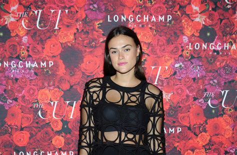 Curvy Model Myla Dalbesio Named A Sports Illustrated Swimsuit Issue