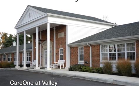 Careone At Valley 16 Reviews Westwood Senior Living