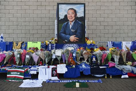 Leicester City Fans React To News Of Vichai Srivaddhanaprabha Statue