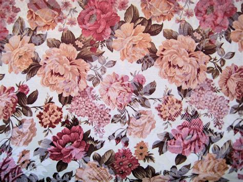 40 Seamless Free Floral Textures for Designers - Lava360