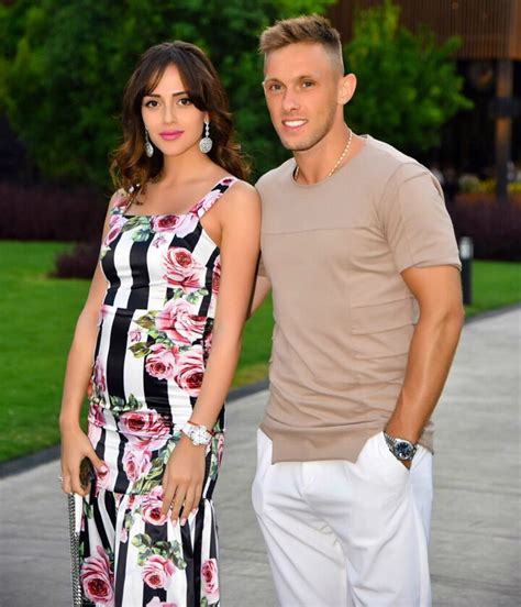 Maciej rybus • fenerbahçe or başakşehir┃lokomotiv moskova & poland goals & skills 2019 2020 hd. Maciej Rybus z żoną Laną - galeria, zdjęcie 12