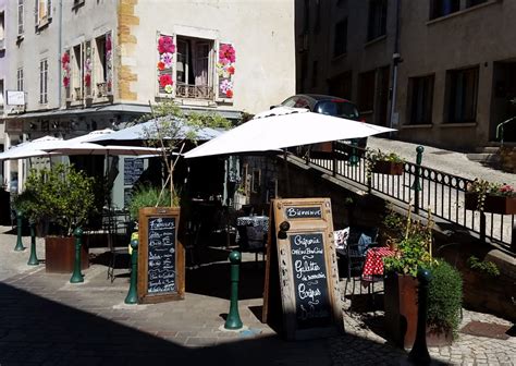 Le bon, the good, the good,, good taste, ix the good, common sense. Le Bon Coin Café - Crêperie | Auvergne-Rhône-Alpes Tourisme