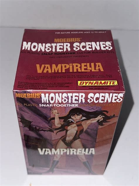 Vampirella Moebius Aurora Monster Scenes Plastic Model Kit Sealed Box