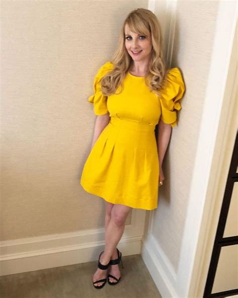 36 Melissa Rauch Hot Photos That Are Completely Different From Her The