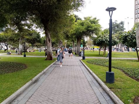 Remozado Parque 7 De Junio De Miraflores Fue Reabierto Al Público