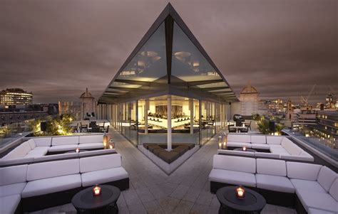 27 Best Rooftop Bars With Dazzling Views In London