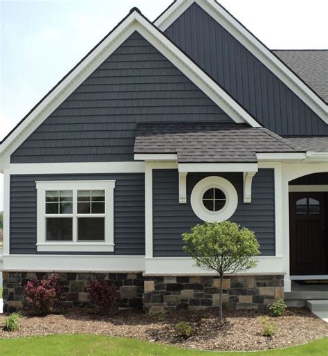 Slate Blue Vinyl Siding Traditional Exterior And 49426 6083 N Cove Ct
