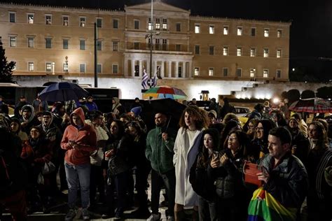 Greece Legalises Same Sex Marriage In Landmark Change Tuoi Tre News