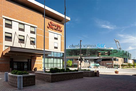 Hilton Garden Inn Omaha Downtownold Market Area 1005 Dodge Street