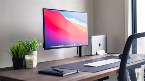 My Minimal Productivity Mac Desk Setup For Students Office Work