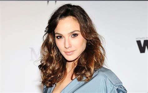 Gal Gadot Age, Wiki, Bio, Height, Husband, Family, Facts
