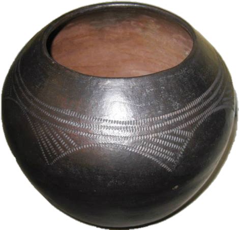 The most common traditional pots material is metal. Zulu Clay Pot - Traditional Scratched Design #1 ...