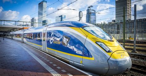 Eurostar train tickets to brussels are valid for onward travel to and from any belgian station at no extra cost. "Passagiers Eurostar Amsterdam-Londen moeten in Brussel ...