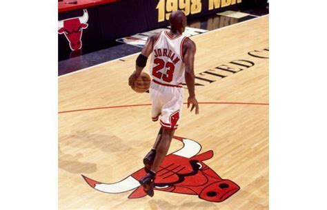 The Last Run 20 Photos Of Michael Jordan In The Air
