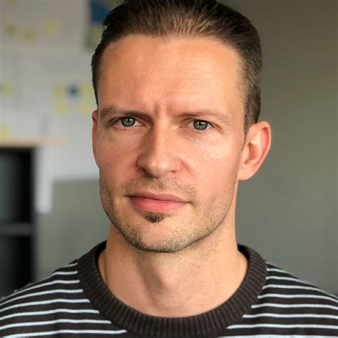 Wilhelm keller, niederlassungsleiter der quirin bank nürnberg( 20% ). Christian Kühn - Partner Experience - solarisBank AG | XING