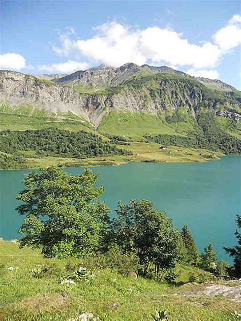 Lac De Roselend Lacs Lac De Roselend Beaufortain Savoie Alpes