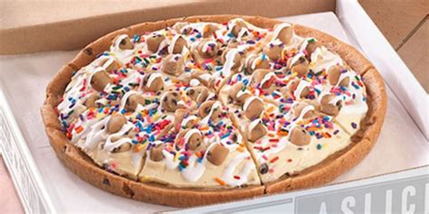 Baskin Robbins Ice Cream Pizzas With Cookie And Brownie Crusts Are Available For Delivery Ice