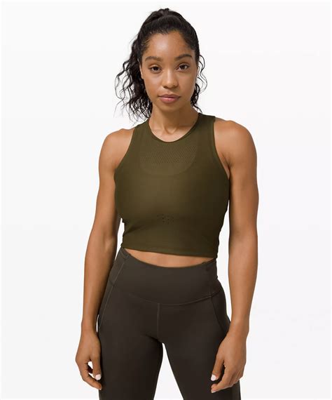 The 29 Best Compression Tank Tops For All Your Workout Needs Who What