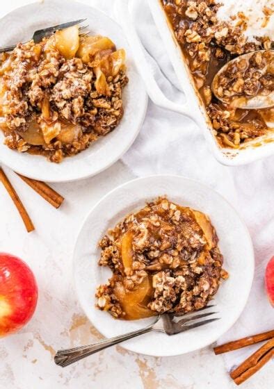 Wholesome Apple Crisp With Oatmeal Topping The Daily Inserts