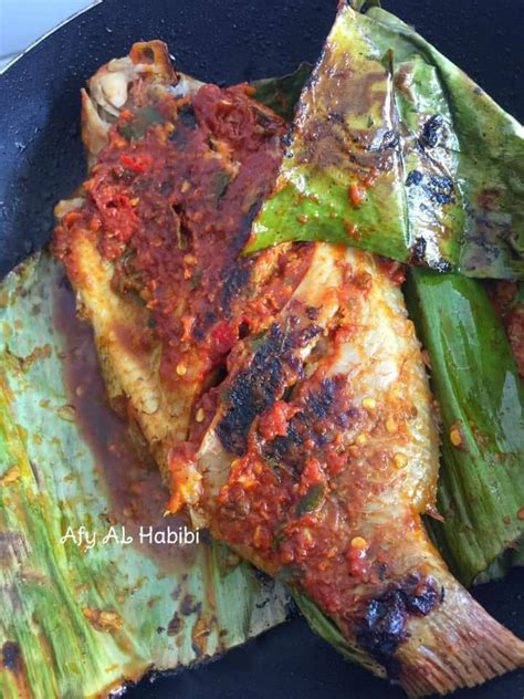 Hidangan ikan bakar ini dapat kamu sajikan sebagai menu akhir pekan bersama. Resepi Ikan Bakar Tilapia Adabi | My Resepi