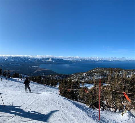 Heavenly Ski Resort At Lake Tahoe CA 01 07 2020 Heavenly Ski Resort