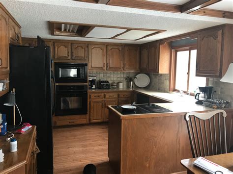 You have a lot of choices for hiring a cabinet painting company in the kansas city area. South Overland Park, KS - Traditional - Kitchen - Kansas ...