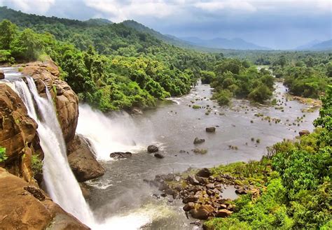 10 Most Beautiful Places To Visit In Monsoon In India Magicpin Blog