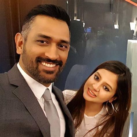 Ms Dhoni And Wife Sakshi Dhonis Cute Moments