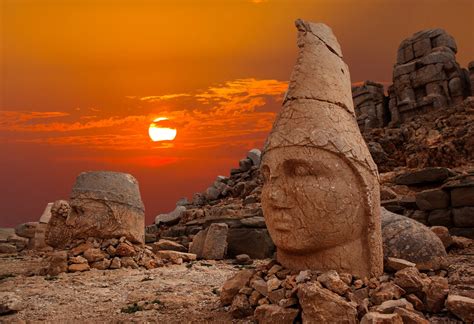 Check spelling or type a new query. Visitar Mount Nemrut , Turkey
