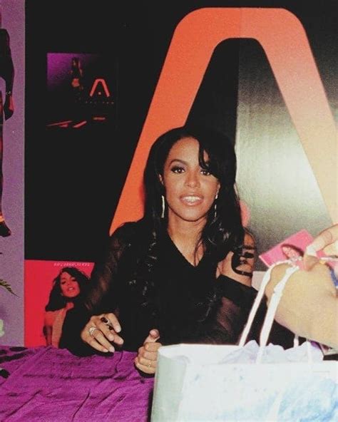 picture of aaliyah