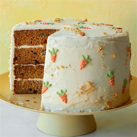 Creative Ways To Decorate Your Carrot Cake Like A Pro