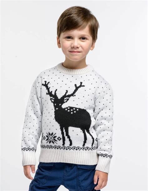 Детский свитер с большим оленем белого цвета и чёрным рисунком | Свитер, Детский свитер, Мальчики