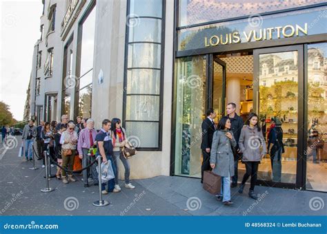 Lv Flagship Store In Paris Iucn Water
