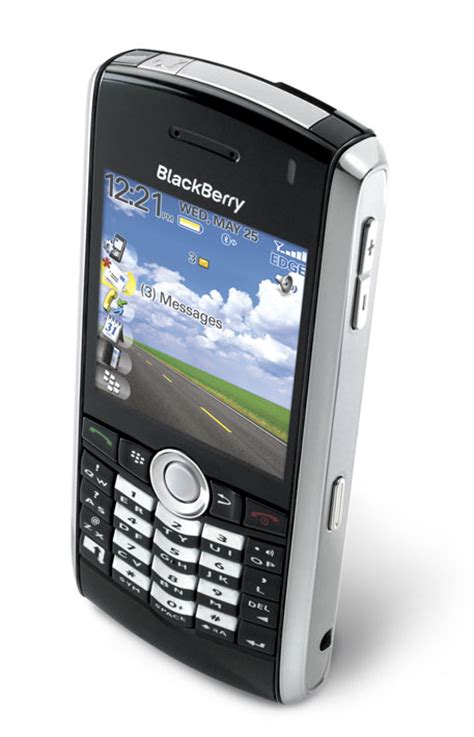 As Simple As Black And White Blackberry Pearl