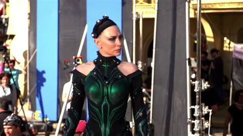 28 Awesome Cate Blanchett Hela Behind The Scene Images Scene Image
