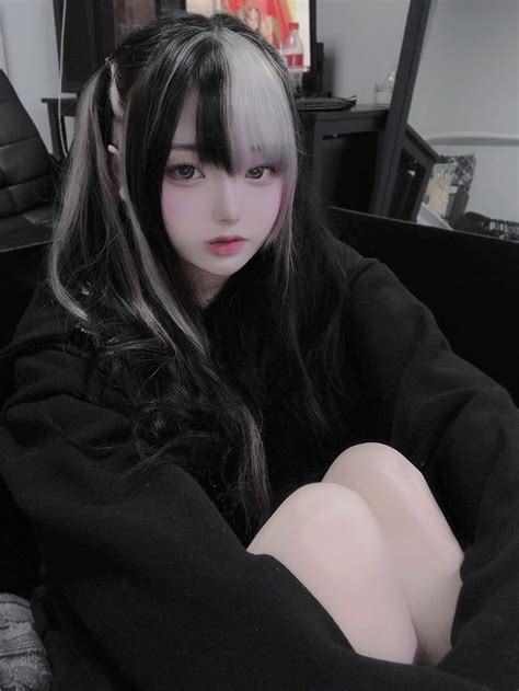 히키hiki On Twitter In 2021 Beautiful Japanese Girl Cute Korean Girl Cute Girl Face