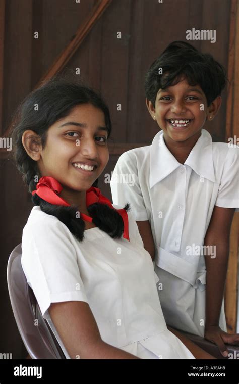 School Girl Sri Lanka Telegraph