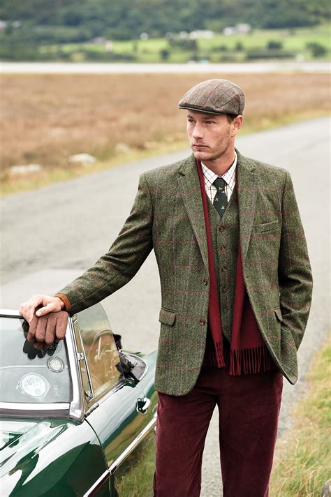 If You Want To Adopt The Country Look Tweed Is The Perfect Place To