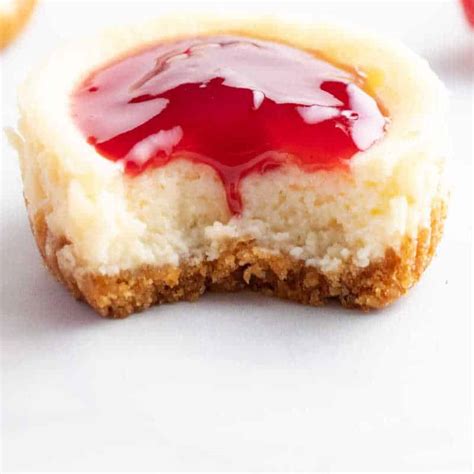 Raspberry Cheesecake Bites With Video ⋆ Real Housemoms