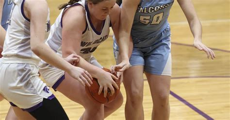 Wilcox Hildreth Girls Outscore Axtell Axtell