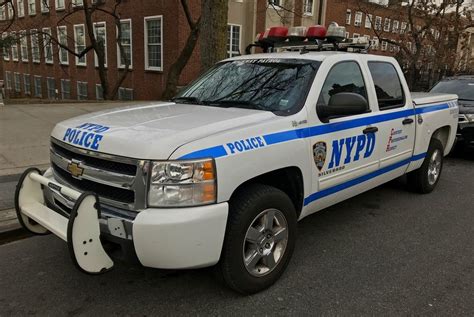 Nypd Highway Patrol Hwy Dst Highway District 7020 Chevy Silverado 1500 Hybrid Police Truck