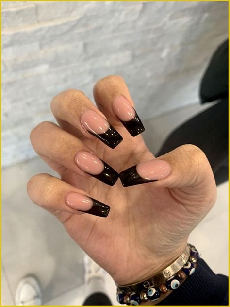 Black French Tip Nails In 2021 French Tip Acrylic Nails Edgy Nails