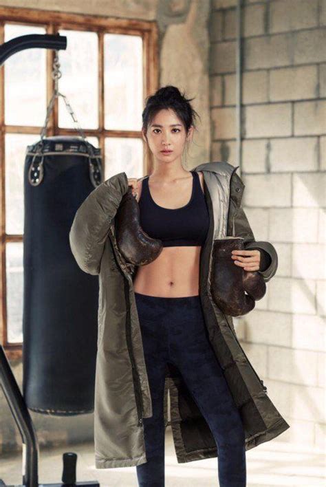 49 Hot Pictures Of Claudia Kim The Nagini Actress From Fantastic
