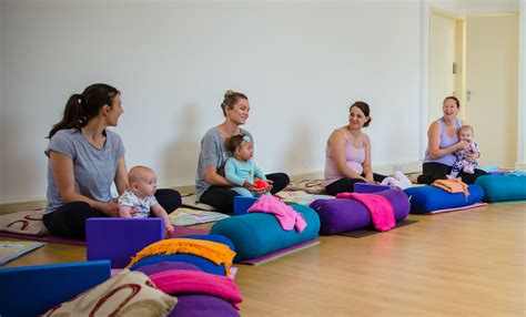 Baby Yoga Baby And Parent Yoga Classes Calmababy
