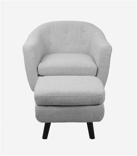 The simpson club chair with ottoman offers a comfortable seating area in any room of the house. 32 Comfortable Reading Chairs To Help You Get Lost In Your ...