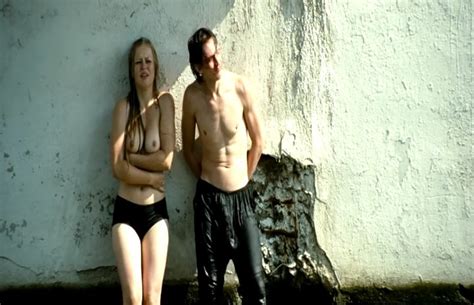Nude Video Celebs Yuliya Peresild Nude Korotkoe Zamykanie