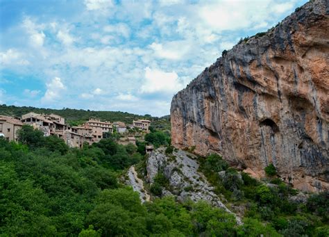 It is the gateway to the pyrenees an area rich in romanesque architecture, ski resorts and stunning landscapes. The Medieval Village of Alquezar Huesca (Northeast Spain)