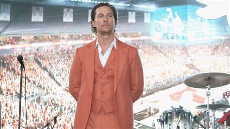 Matthew McConaughey's Hook-Em-Horns Suit Is Alright, Alright, Alright | GQ